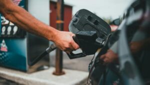 Precios de combustible subirán del 27 de mayo al 9 de junio de 2025