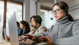 Incorporación tarde de jóvenes al empleo retrasaría su edad de jubilación