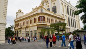 El Salvador se mantiene como país de ingresos medianos altos