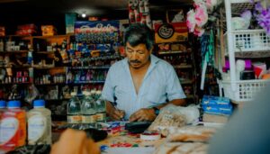 De 450 tiendas aumentaron a 1,500 en algunas zonas según Conamype