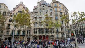 Hasta 51% de ingresos podrían estar destinando en España para arrendamiento