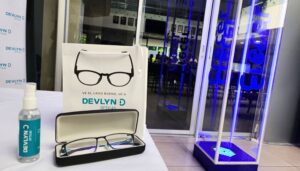 AFP Crecer realizó jornada de donación y entrega de bonos para adquisición de lentes