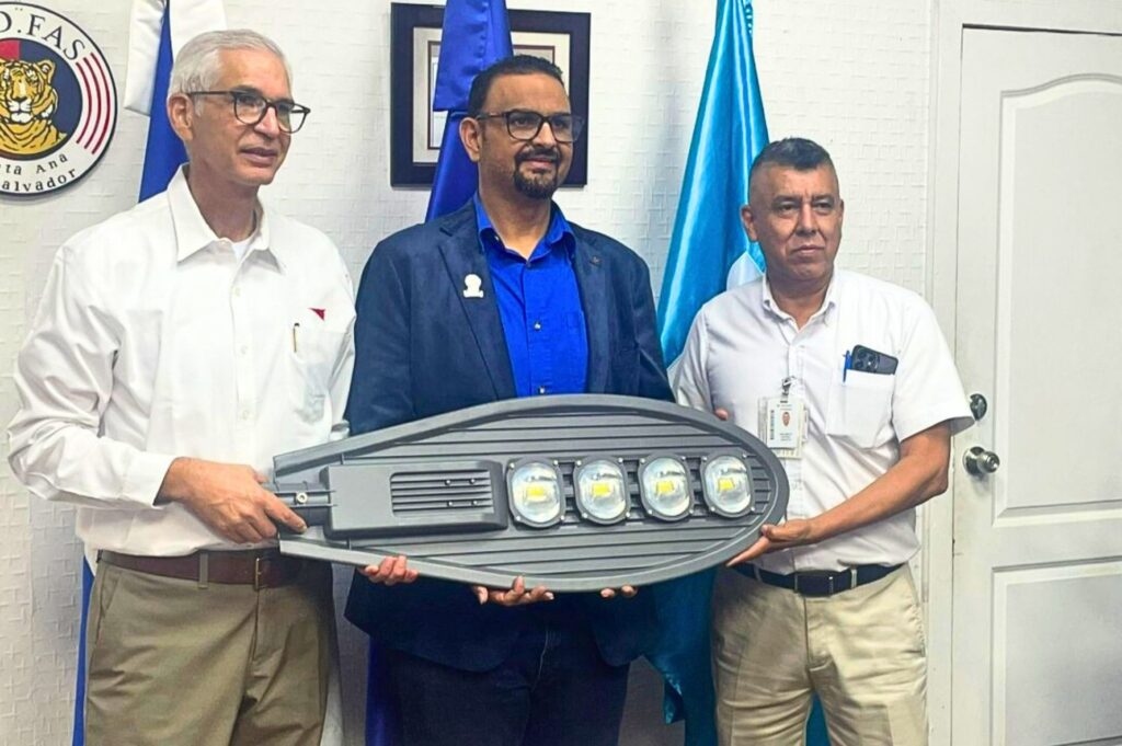 Arnecom y Yazaki: Fortaleciendo la Seguridad Vial en Santa Ana