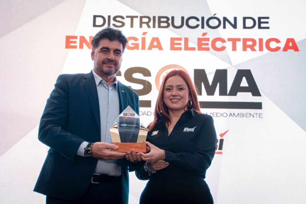 AES recibió reconocimiento en los premios SSOMA 2025 de Almacenes Vidri y 3M