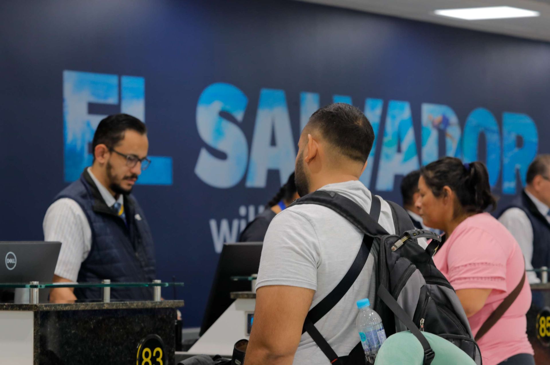 El Salvador espera recibir cerca de 800.000 pasajeros en festividades de diciembre