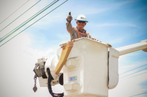 AES fue reconocida como una de las mejores empleadores de El Salvador