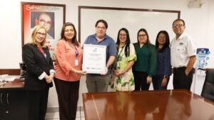 IPSA Latinoamérica reconoce a la Universidad Pedagógica y refuerza alianza en favor de la sostenibilidad