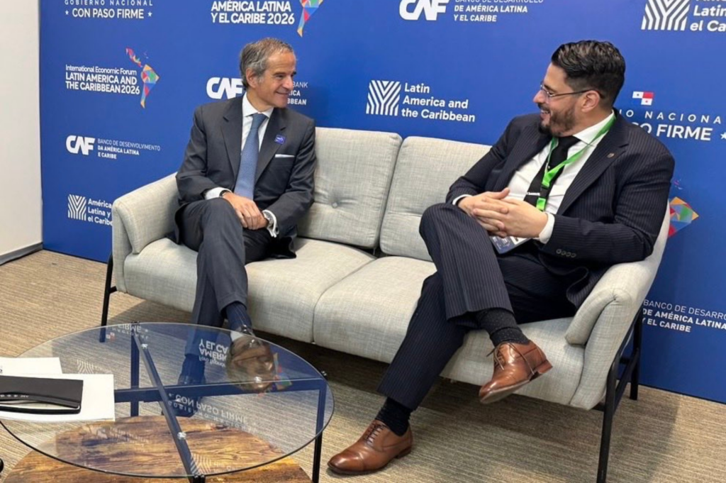 Acercamiento entre El Salvador y Agencia Internacional de Energía Atómica