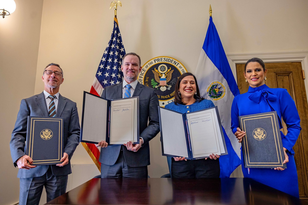 ASI agradece y felicita la firma del Acuerdo del Comercio Recíproco entre Estados Unidos y El Salvador