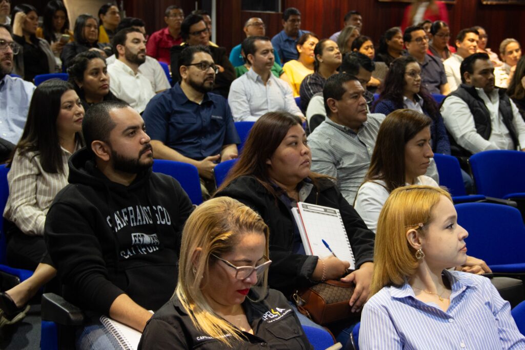 Socios de ASI asistieron a conferencia sobre actualización de obligaciones laborales