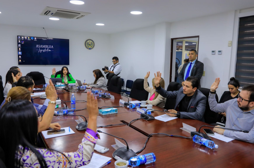 Micro y pequeñas empresas se fortalecerían con reformas de ley