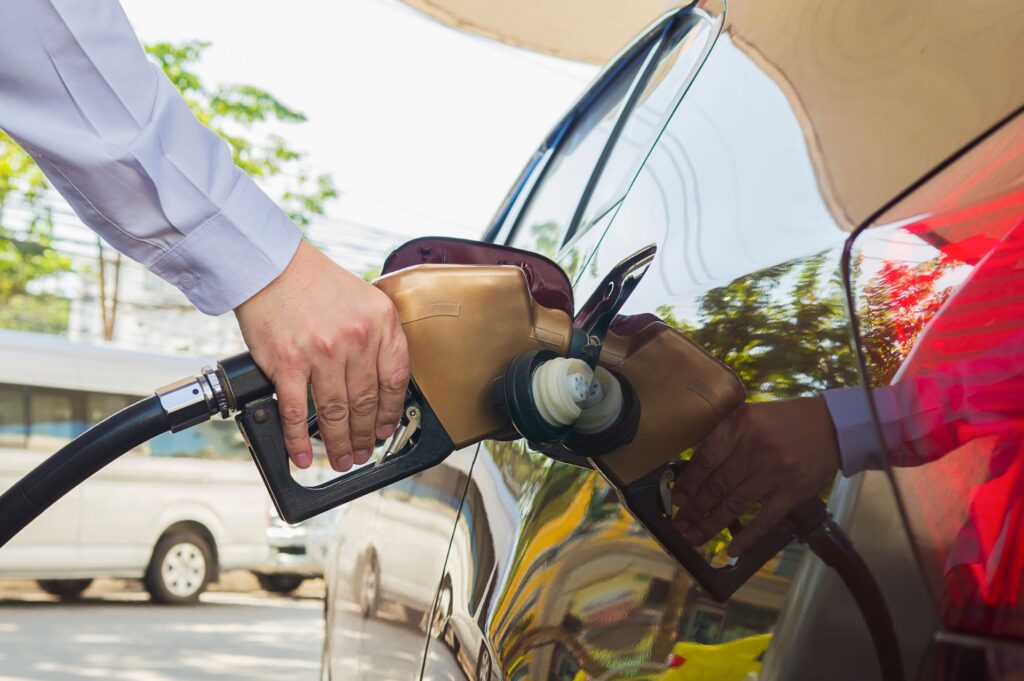 Abril registra nuevo aumento en los precios de los combustibles