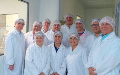 Junta directiva de ASI visitó las instalaciones de Laboratorios VIJOSA