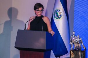 Mónica Saca destaca entre las mujeres más poderosas por la Revista Forbes de Centroamérica