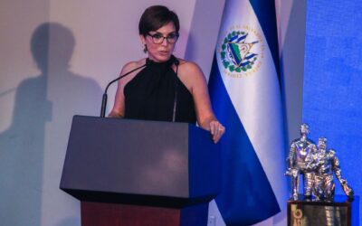 Mónica Saca destaca entre las mujeres más poderosas por la Revista Forbes de Centroamérica