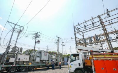 AES El Salvador fortalece red eléctrica de Chalatenango