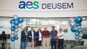 AES inaugura nueva oficina comercial en Usulután