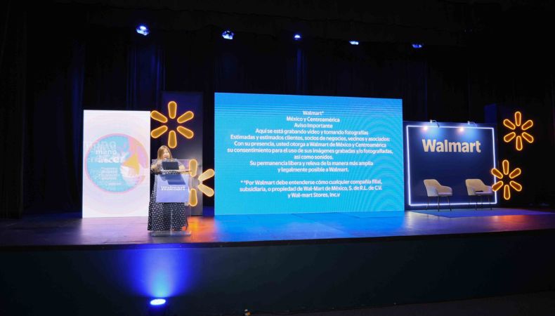 Walmart El Salvador compartió sus resultados de impacto positivo en el país Walmart El Salvador compartió sus resultados de impacto positivo en el país, con diversas acciones en favor de las comunidades salvadoreñas.