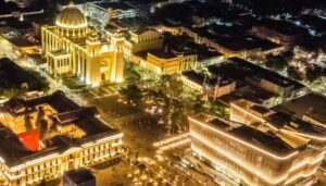 Líderes empresariales salvadoreños fueron reconocidos en Revista Summa