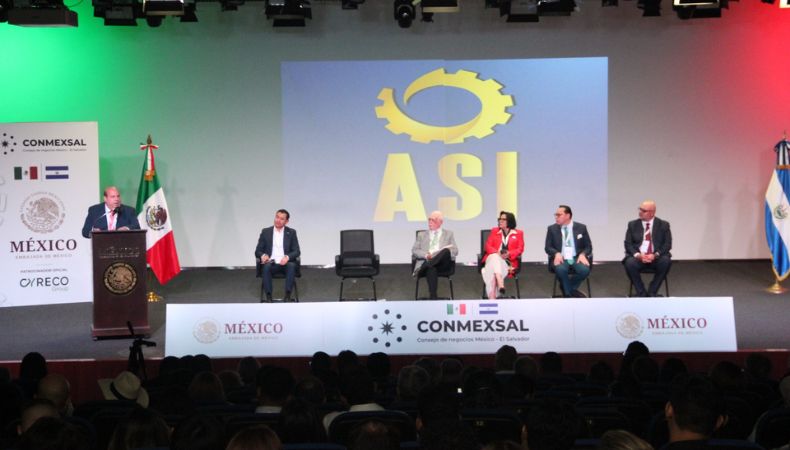ASI participó en el Primer Congreso Binacional México y El Salvador ASI estuvo presente en el Primer Congreso Binacional entre México y El Salvador, siendo un importante espacio para la conexión empresarial de ambos países.