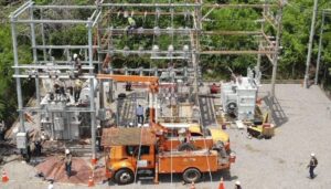 AES fortalece su infraestructura eléctrica en el oriente de El Salvador