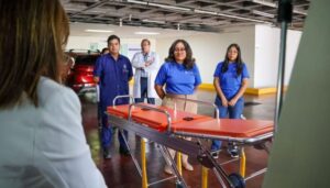 Fundación Poma contribuye para fortalecer servicios médicos de la Liga Contra el Cáncer