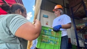 UNILEVER participó en una jornada con el Banco de Alimentos de El Salvador